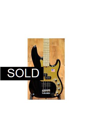 Fender American Deluxe Precision Bass Fender American Deluxe Precision Bass